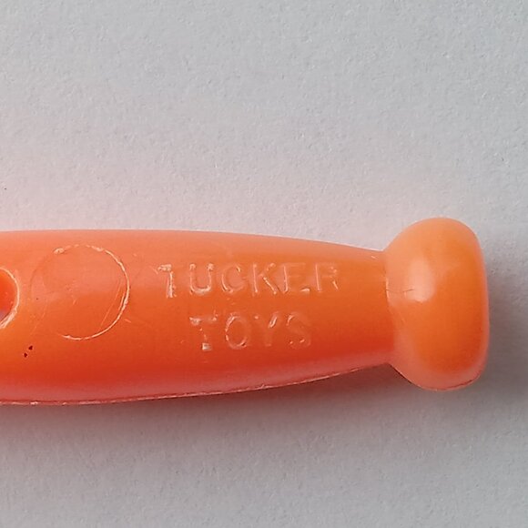 🎯 10 for $12 / Tucker Toys Miniature Doll Accessory Orange Clothespin - Picture 4 of 11
